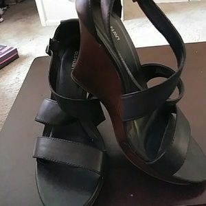Comfy Black Wedge Sandles